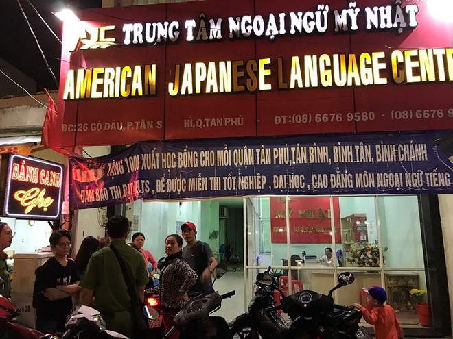 Trung t&acirc;m ngoại ngữ ở S&agrave;i G&ograve;n bị tố &ldquo;lừa đảo&rdquo; - Ảnh 2.