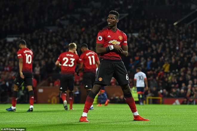 Tiền vệ tài hoa Paul Pogba ghi 2 bàn và kiến tạo 1 bàn, MU thắng rực rỡ ở trận thứ 3 sau sa thải Mourinho - Ảnh 1.