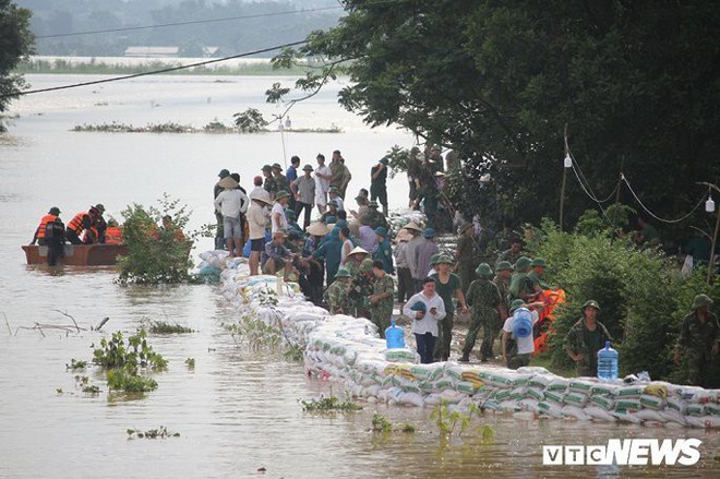Những thảm họa thi&ecirc;n tai c&agrave;n qu&eacute;t từ Bắc v&agrave;o Nam năm 2018 - Ảnh 5.