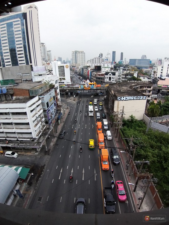 Mang điện thoại 4 camera sang Bangkok chơi, đây là những gì mà tôi có được - Ảnh 10.