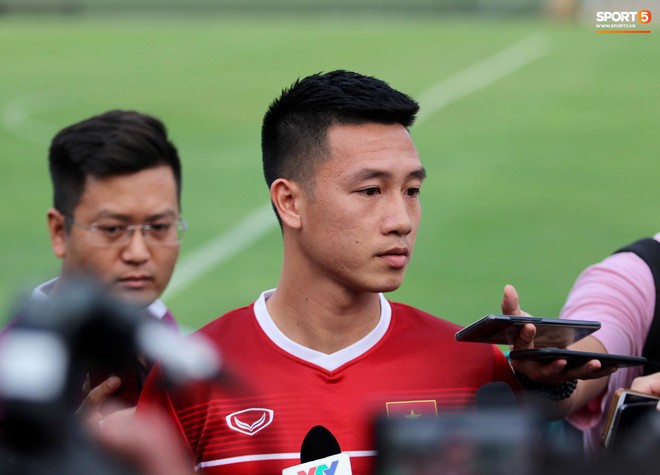 Tiền vệ tuyển Việt Nam lấy thất bại đau đớn ở bán kết AFF Cup 2014 làm kinh nghiệm chia sẻ với đàn em - Ảnh 2.