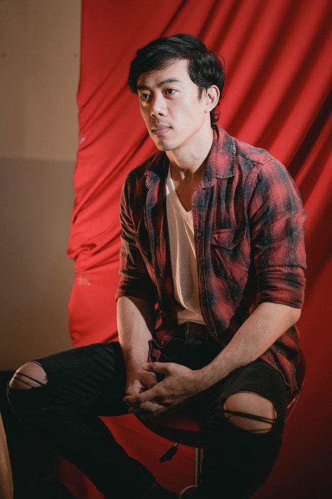 Đạo diễn Song Lang: Leon Quang L&ecirc;, người con xa xứ tr&oacute;t mang nợ với cải lương - Ảnh 8.