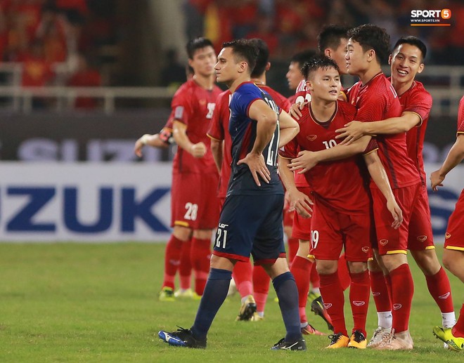 Chung kết AFF CUP 2018: ĐT Việt Nam bay sang Malaysia hôm nay - Ảnh 2.