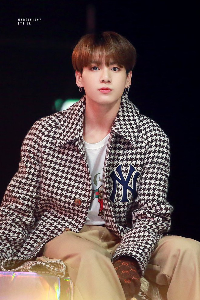 Rộ tin Jungkook (BTS) có mối quan hệ tình cảm không đơn giản với IU, anh trai ruột tiết lộ sự thật đằng sau đó - Ảnh 5.