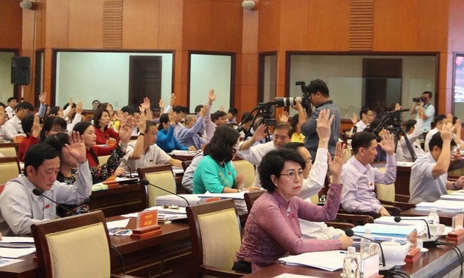 TP.HCM giảm từ 40 đến 55.000 đồng học ph&iacute; cho học sinh THCS - Ảnh 1.