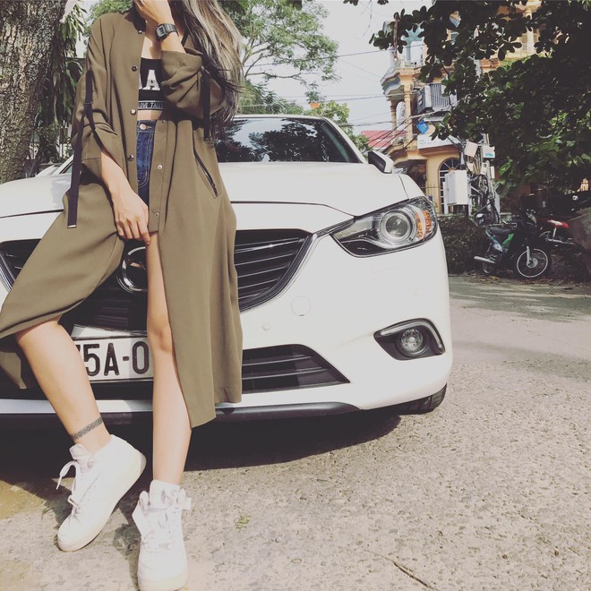 Th&ecirc;m những h&igrave;nh ảnh xinh đẹp kh&oacute; cưỡng của c&ocirc; g&aacute;i Huế cưỡi motor nửa tỷ - Ảnh 7.