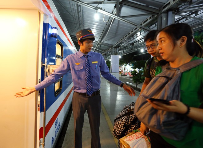 Thử nghiệm đoàn tàu thế hệ mới cùng suất ăn hàng không trên tuyến đường sắt Bắc Nam - Ảnh 15.