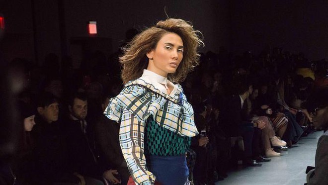Tham vọng sải bước tại New York Fashion Week của Võ Hoàng Yến đã thành sự thật! - Ảnh 1.