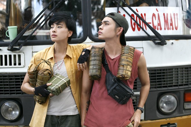 Về qu&ecirc; ăn Tết: Tươi xanh như nh&aacute;nh mai v&agrave;ng, ngọt l&ograve;ng như cảnh cả nh&agrave; b&ecirc;n nhau - Ảnh 2.