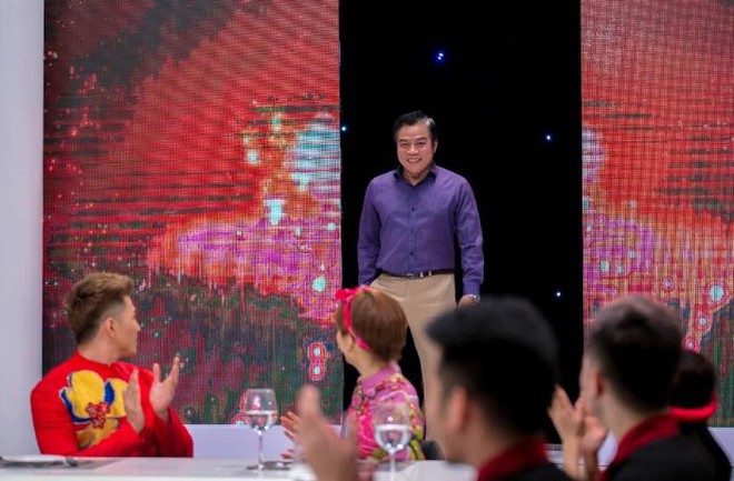 Cuộc chiến mỹ vị: Nhận l&agrave; họ h&agrave;ng nhưng đầu bếp Vũ Dino kh&ocirc;ng nhớ nổi t&ecirc;n hit của JustaTee - Ảnh 7.