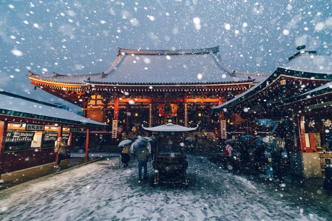 Ngắm bộ ảnh Tokyo tuyệt đẹp trong tuyết trắng dưới g&oacute;c nh&igrave;n của nhiếp ảnh gia Nhật Bản - Ảnh 13.