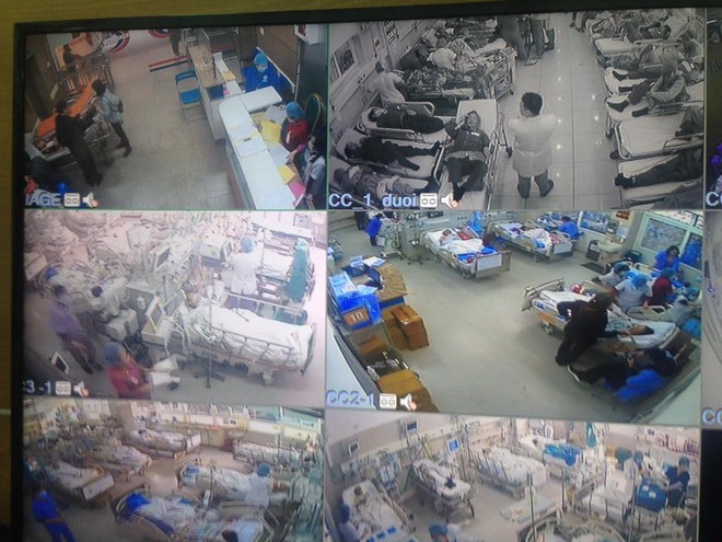 Cận Tết, Bệnh viện Bạch Mai vỡ trận, b&aacute;c sĩ kiệt sức v&igrave; cấp cứu - Ảnh 1.