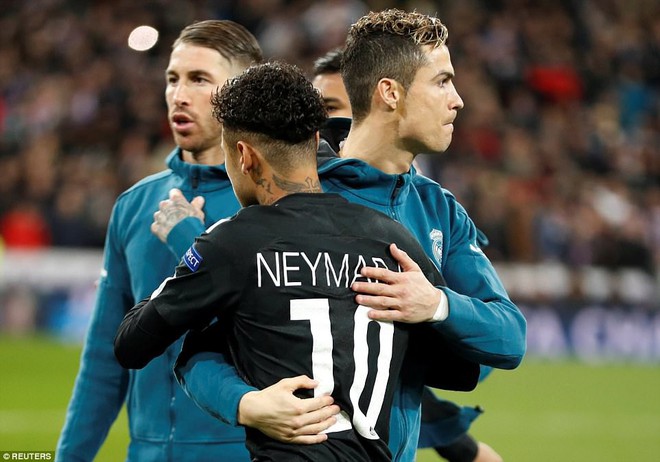 Ronaldo lập c&uacute; đ&uacute;p, Real Madrid thắng ngược PSG - Ảnh 3.