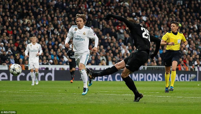 Ronaldo lập cú đúp, Real Madrid thắng ngược PSG - Ảnh 7.