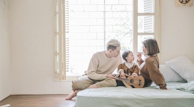 Cuối năm, nhìn bộ ảnh ngọt ngào của gia đình Kiên Hoàng - Heo Mi Nhon mà muốn cưới! - Ảnh 3.