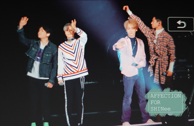 SHINee khóc như mưa trong concert đầu tiên kể từ ngày Jonghyun mất - Ảnh 6.