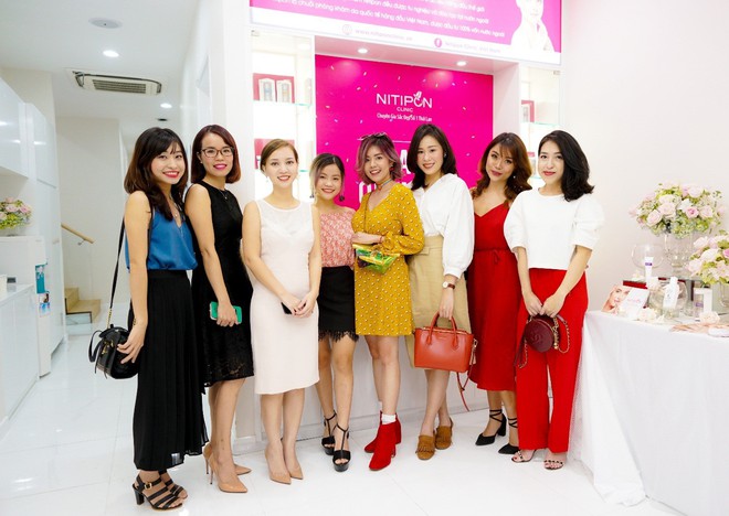 Cùng các hot beauty blogger, model khám phá công nghệ làm đẹp hiện đại trong sự kiện khai trương chi nhánh mới của phòng khám Nitipon - Ảnh 1.