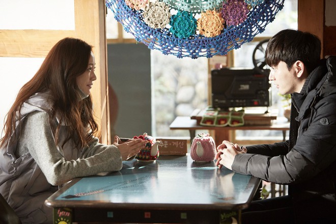 Điện ảnh H&agrave;n th&aacute;ng 2: Th&aacute;ng sống v&agrave; loạt ngọc nữ trở lại - Ảnh 18.