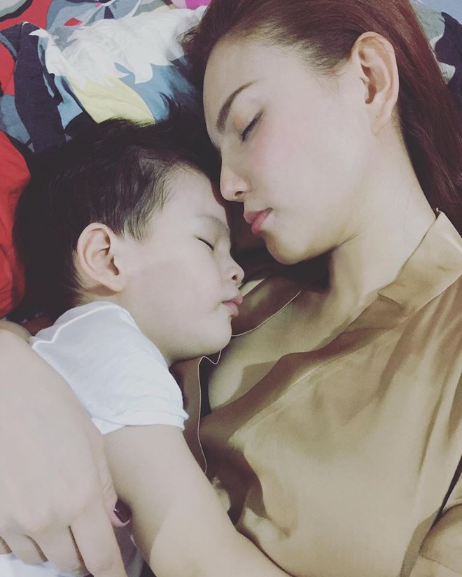 Thu Thủy phản ứng thế n&agrave;o khi con trai hỏi Mẹ ơi! ba đ&acirc;u rồi?&rdquo; - Ảnh 2.