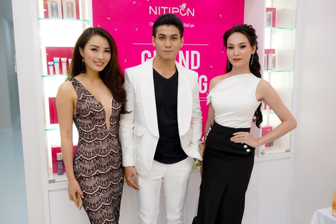 Cùng các hot beauty blogger, model khám phá công nghệ làm đẹp hiện đại trong sự kiện khai trương chi nhánh mới của phòng khám Nitipon - Ảnh 11.