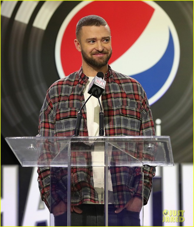 Phụ huynh y&ecirc;u cầu Justin Timberlake vừa phải trong m&agrave;n tr&igrave;nh diễn Super Bowl - Ảnh 3.