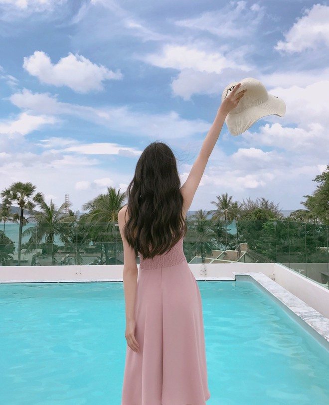Chỉ nhờ một bức ảnh xuất thần, c&ocirc; bạn Trung Quốc đ&atilde; được mệnh danh nữ thần g&oacute;c nghi&ecirc;ng - Ảnh 8.