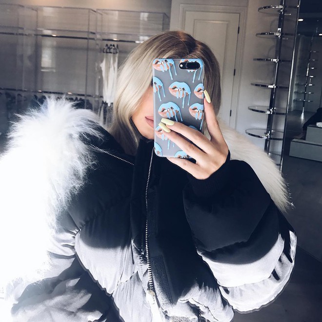 D&ugrave; kh&ocirc;ng thừa nhận nhưng đ&acirc;y ch&iacute;nh l&agrave; bằng chứng cho việc Kylie Jenner mang bầu - Ảnh 8.