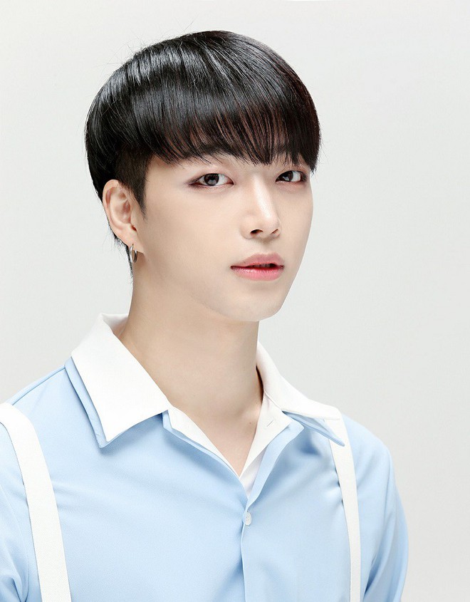 Kpop sắp đ&oacute;n ch&agrave;o một nh&oacute;m nhạc g&acirc;y sốc c&oacute; 1 kh&ocirc;ng 2: To&agrave;n c&aacute;c th&agrave;nh vi&ecirc;n mặt rắn, kh&ocirc;ng ph&acirc;n biệt nổi ai - Ảnh 18.