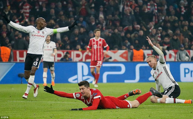 Bayern Munich hủy diệt Besiktas, đặt một chân vào tứ kết Champions League - Ảnh 2.