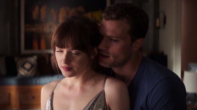 Phần cuối “Fifty Shades Freed” bị ví như một cuộc hẹn tồi tệ từ Tinder kéo dài 3 năm - Ảnh 3.