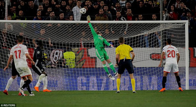 De Gea cứu thua si&ecirc;u đẳng, Man Utd tho&aacute;t thua tr&ecirc;n s&acirc;n của Sevilla - Ảnh 8.