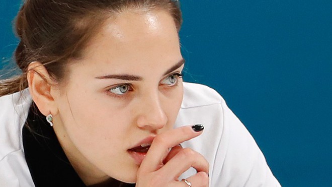 VĐV Nga bị kiểm tra doping vì... vợ quá đẹp? - Ảnh 2.