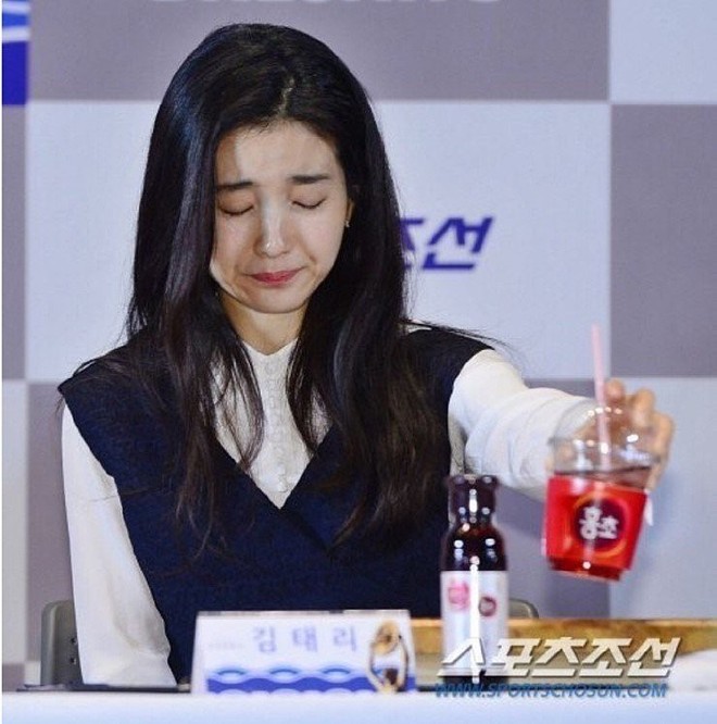 Chỉ bằng một cốc nước, netizen chắc nịch Lee Byung Hun là người có diễn xuất đỉnh nhất xứ Hàn - Ảnh 4.