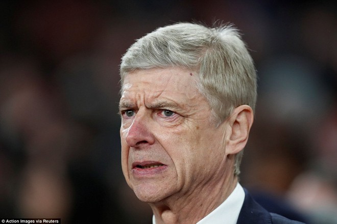 Thủng lưới 2 bàn trong 2 phút, Arsenal hú vía bước tiếp ở Europa League - Ảnh 7.