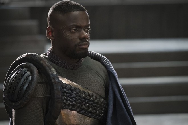 Black Panther - Cuộc thảo luận đầy c&ocirc;ng bằng về nước Mỹ từ g&oacute;c nh&igrave;n Wakanda - Ảnh 11.
