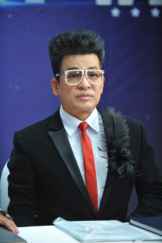 Vừa bị ép chọn giữa đại gia và nhạc sĩ, Trương Mỹ Nhân còn phải cầm mic đấu với Bảo Thy - Ảnh 7.