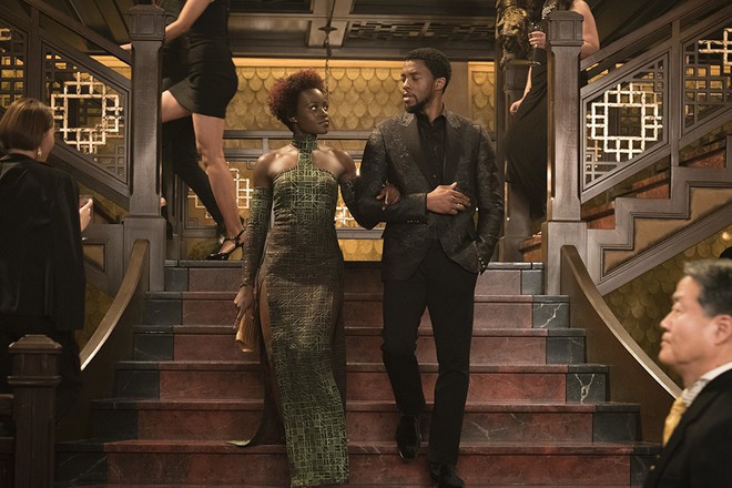 Hội chị em bạn dì Black Panther: Ai bảo cứ bánh bèo trong phim thì đều vô dụng? - Ảnh 3.