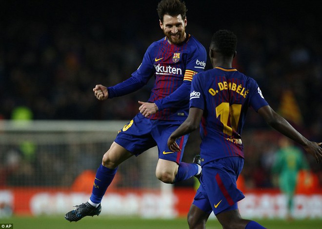 Suarez lập hat-trick, Messi ghi hai b&agrave;n gi&uacute;p Barca thắng tưng bừng - Ảnh 7.