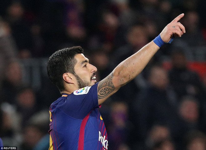 Suarez lập hat-trick, Messi ghi hai bàn giúp Barca thắng tưng bừng - Ảnh 10.