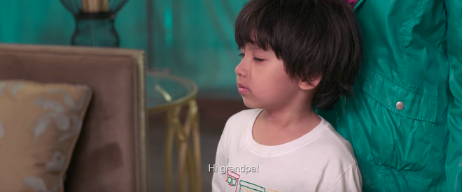 Đang kh&oacute;a m&ocirc;i m&ecirc; mẩn, Trịnh Thăng B&igrave;nh ng&atilde; ngửa v&igrave; ch&aacute;u ngoại tr&ecirc;n trời rơi xuống - Ảnh 6.