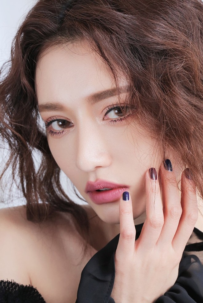 3CE bổ sung 3 m&agrave;u mới toanh to&agrave;n t&ocirc;ng t&iacute;m cực trendy cho d&ograve;ng son kem Velvet Lip Tint - Ảnh 7.