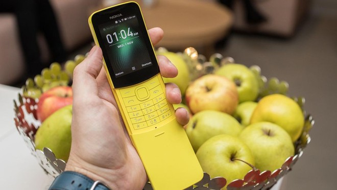 Huyền thoại Nokia nắp trượt đã được hồi sinh, trông hệt như những quả chuối vàng chín mọng - Ảnh 2.