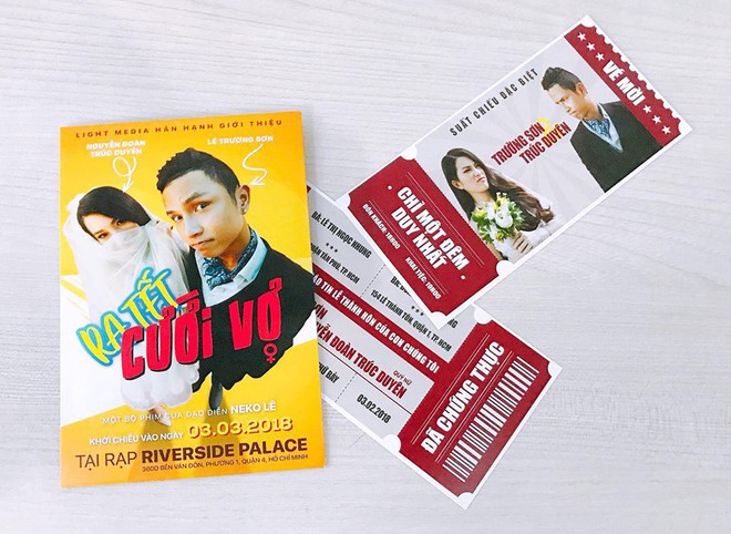 Đạo diễn 9X l&agrave;m thiệp cưới xịn như poster v&agrave; v&eacute; mời xem phim - Ảnh 1.