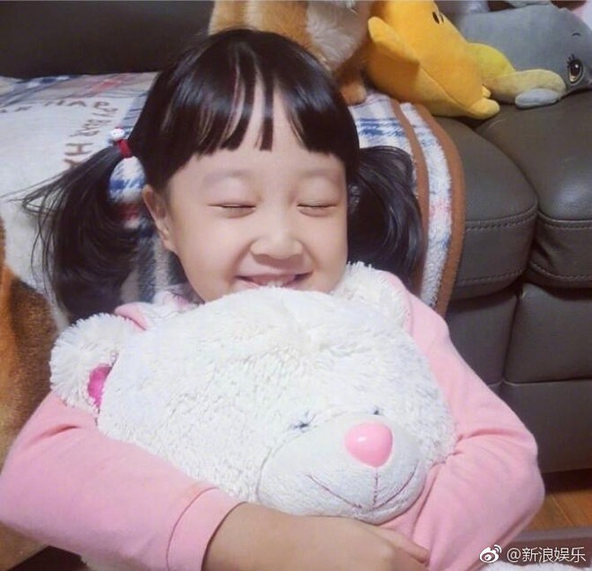 Thực thần Jin Joo của Reply 1988 sau 3 năm phim l&ecirc;n s&oacute;ng c&agrave;ng lớn c&agrave;ng xinh - Ảnh 11.