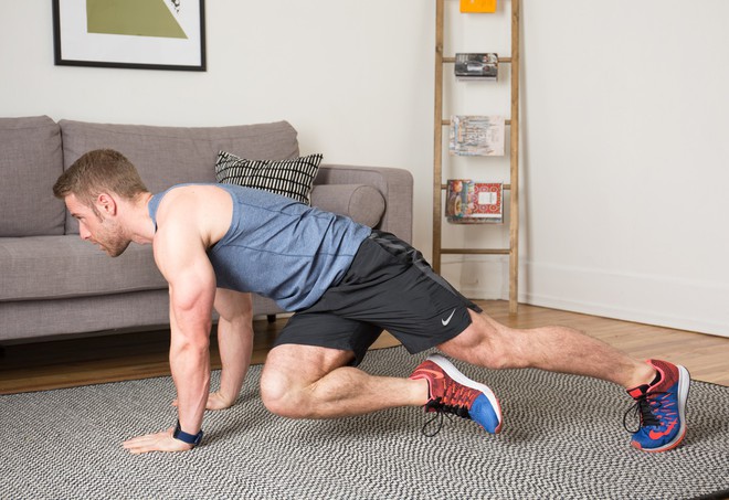 5 bài tập cardio bạn có thể thực hiện ngay tại nhà chỉ trong 10 phút - Ảnh 1.