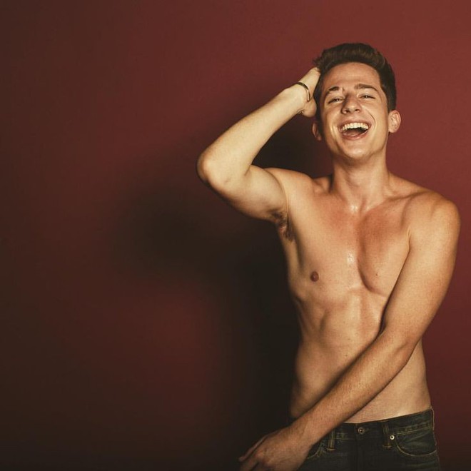 Charlie Puth: Thần đồng âm nhạc đẹp trai, hát hay nhưng toàn bị gái phũ và đưa vào friendzone - Ảnh 7.