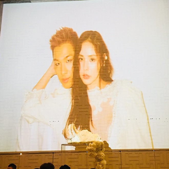 Tiệc cưới xa hoa của Taeyang: C&ocirc; d&acirc;u ch&uacute; rể cuối c&ugrave;ng đ&atilde; lộ diện, G-Dragon, T.O.P c&ugrave;ng d&agrave;n sao si&ecirc;u sang đổ bộ - Ảnh 5.