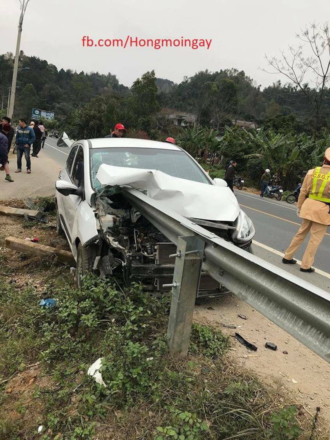 Lạng Sơn: Xe con bị thanh chắn đường đ&acirc;m xuy&ecirc;n từ trước ra sau - Ảnh 2.