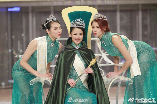 Dàn mỹ nhân TVB tranh nhau khoe đường cong đốt mắt tại đêm chung kết Hoa hậu Quốc tế Trung Quốc - Ảnh 15.