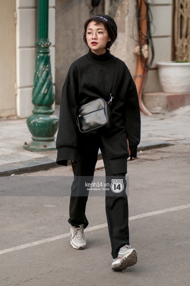 Street style 2 miền: các bạn trẻ nhất mực tôn sùng waist bag và side bag dù có lên đồ theo phong cách nào - Ảnh 3.